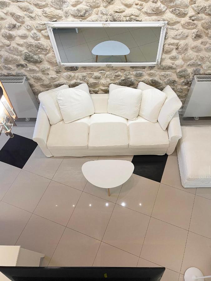 Blue Domino Luxury City Villa Patras Buitenkant foto